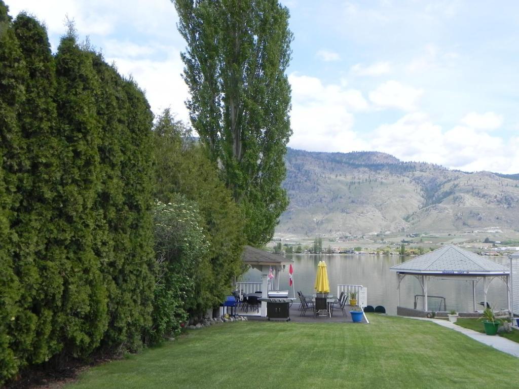 Destiny Beach Resort Osoyoos Cameră foto