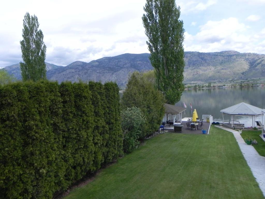 Destiny Beach Resort Osoyoos Cameră foto